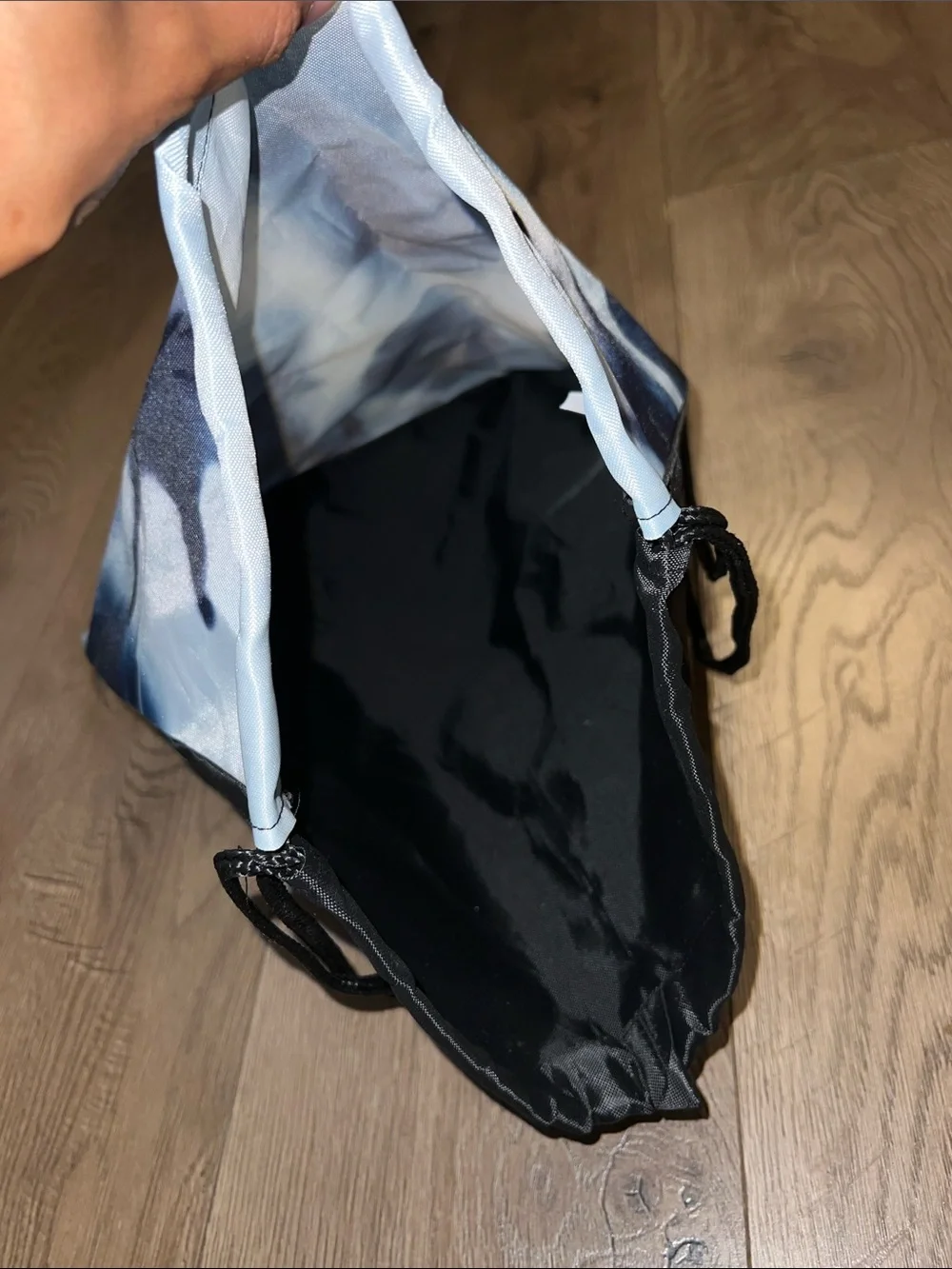 Men's Drawstring Halloween Spooky Backpack with Blue and Black Handprint Design